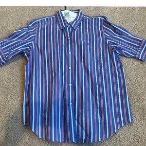 RALPH LAIREN BUTTON DOWN SHORT SLEEVE SHIRT